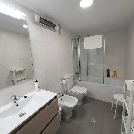 Acogedor Y Centrico Con Parking Apartment Granada Exterior photo