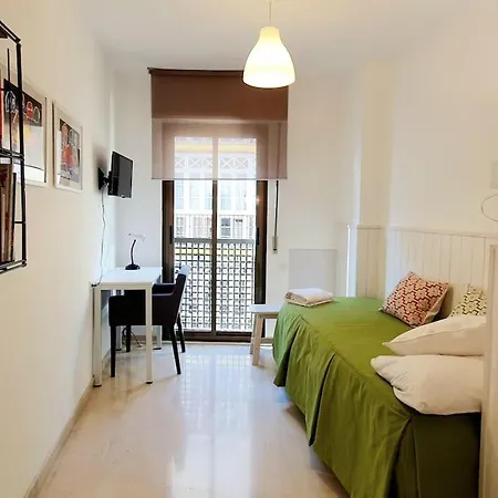 Acogedor Y Centrico Con Parking Apartment Granada Exterior photo